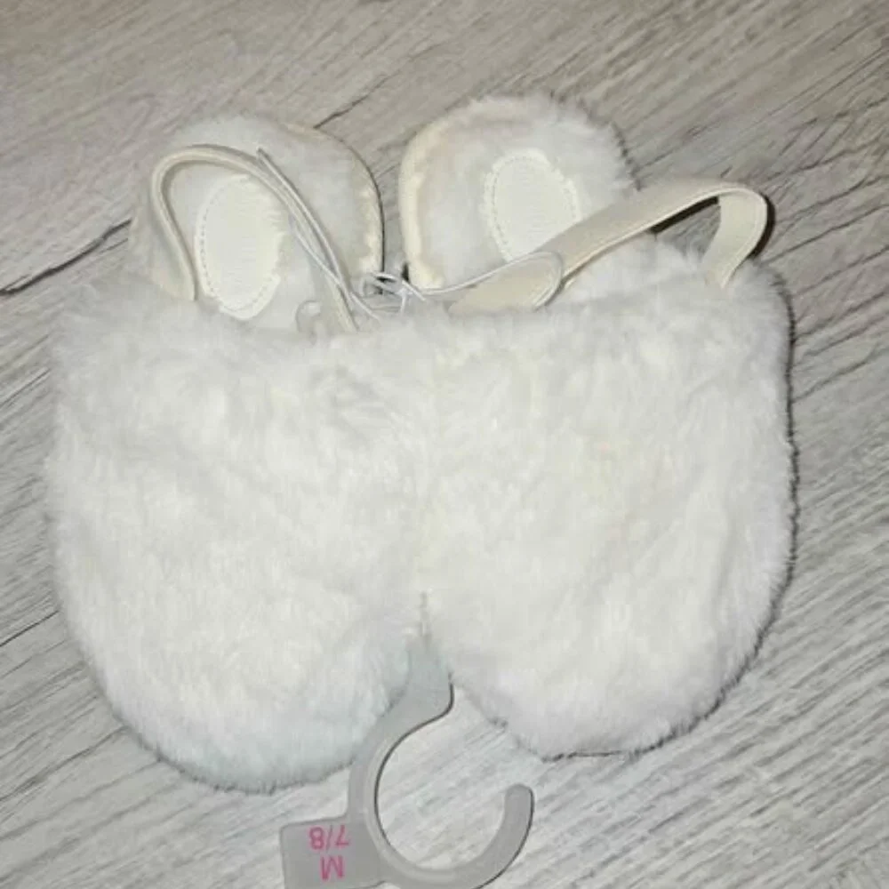Cat & Jack furry white baby slippers